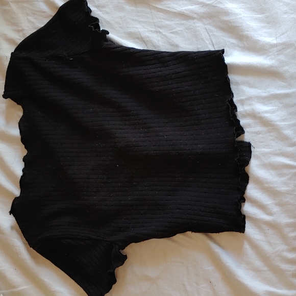 Shein black button up tee shirt - Picture 2 of 4